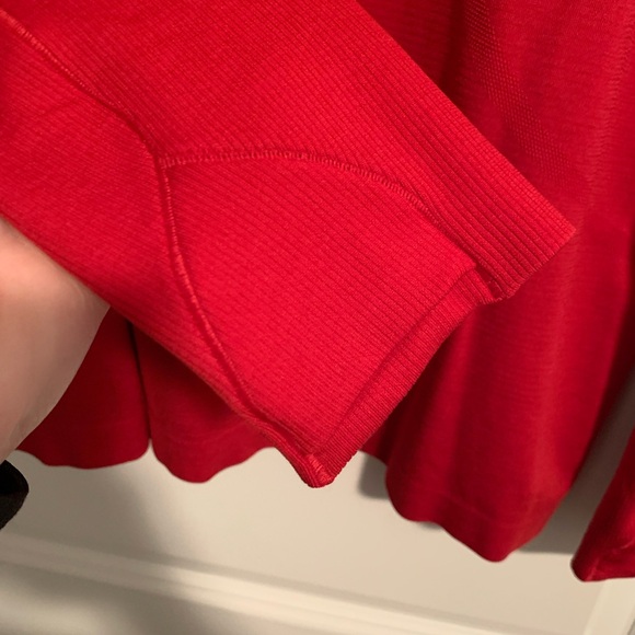 New, lululemon swiftly tech 2.0 long sleeve top - Picture 4 of 5